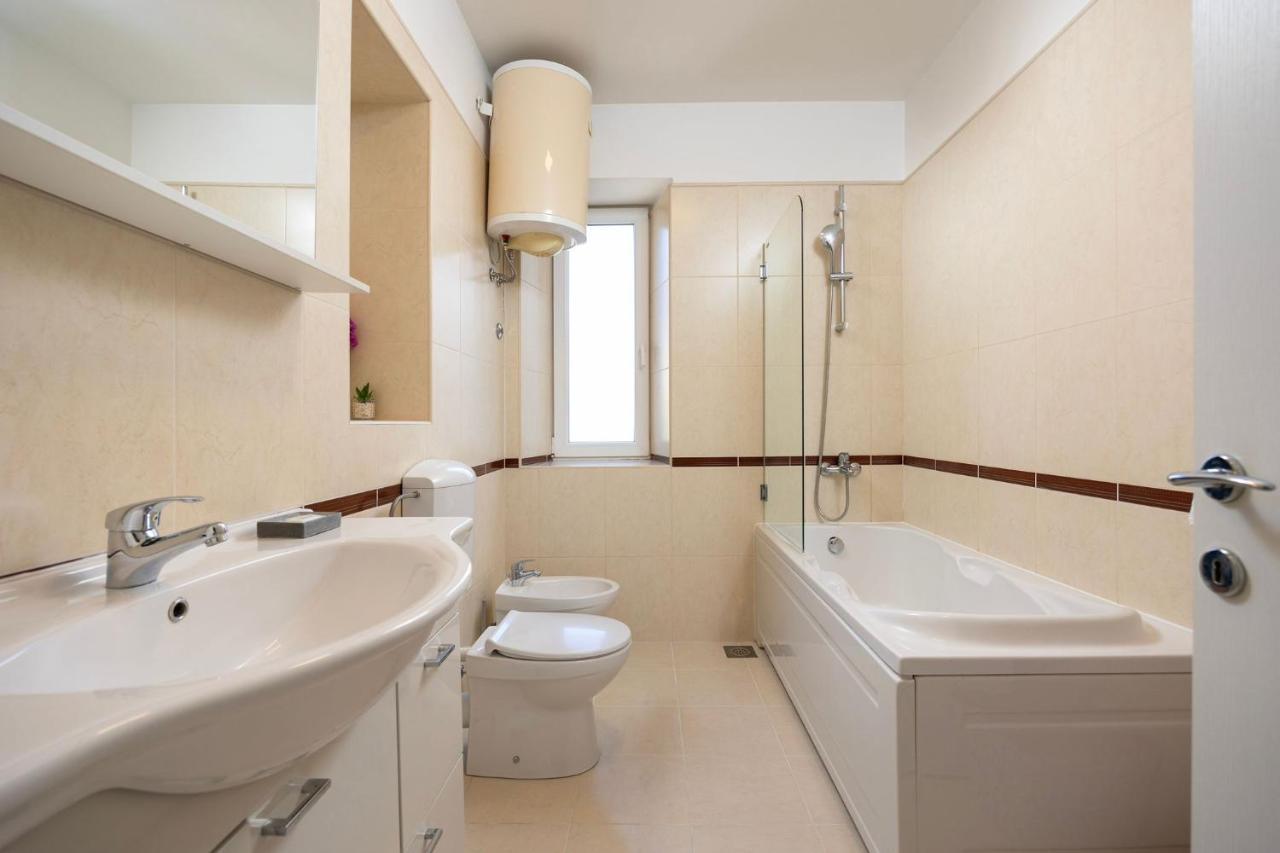 Apartman Klara Bacvice Split Exterior foto